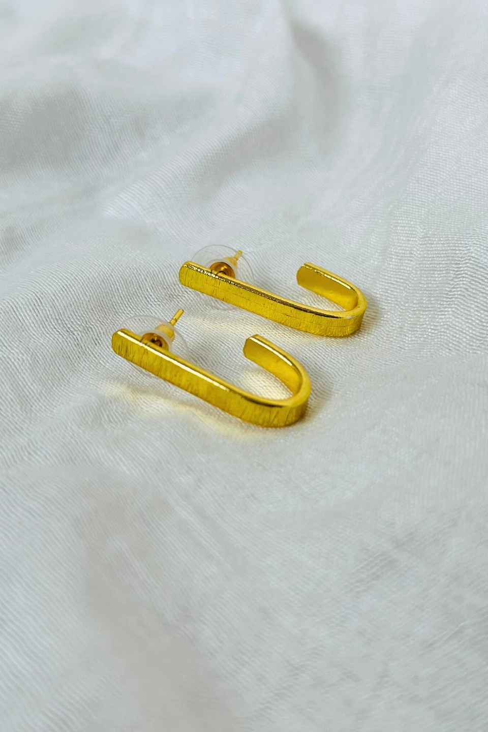 LocalLane Gold-Plated Curve Studs