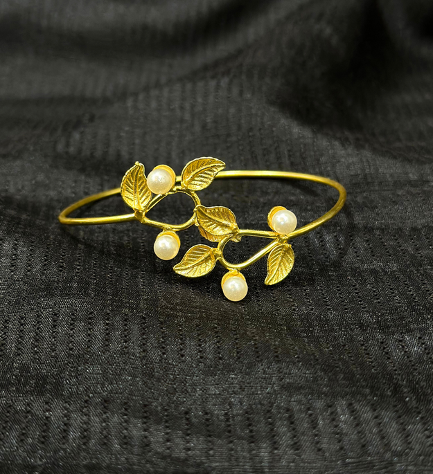 LocalLane Gold-Plated Trailing Vines Pearl & Brass Adjustable Bracelet