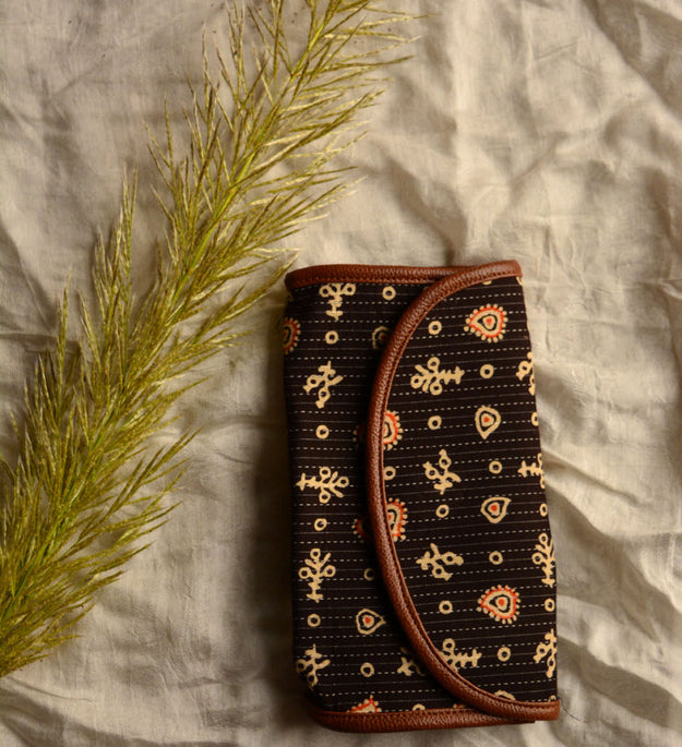 LocalLane Brown Ethnic Pattern Hand Block Printed Envelope Wallet