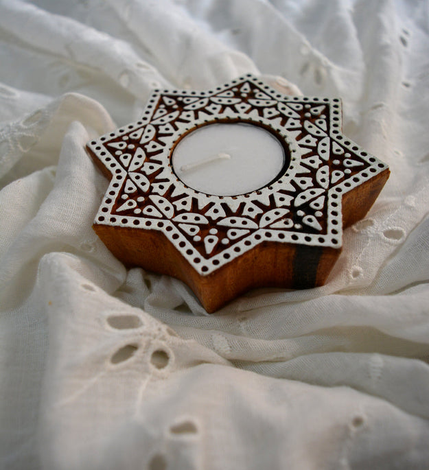 LocalLane Shimmering Star Hand-Carved Wooden Block Tea-light Holder